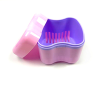 Boîte de nettoyage pour prothèses dentaires avec plateau de drainage, étui de rangement portable pour appareils orthodontiques et gouttières nocturnes