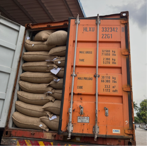 เมล็ดกาแฟโรบัสต้าเวียดนาม เกรด AA คั่วและบดผสม บรรจุถุงปอกระเจา 60 กก. คุณภาพสูง - Product Image 3
