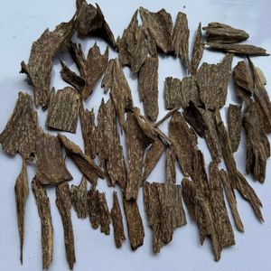 Copeaux d'agarwood naturel AZ Oud du Vietnam - Bois d'oud infecté par les fourmis, origine Vietnam, haute teneur en résine pour encens, aromathérapie, parfum - Product Image 6
