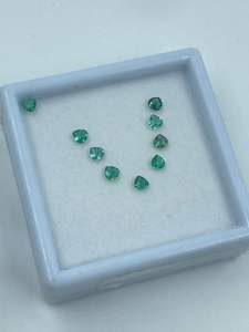 Pendentif en émeraude de haute qualité, taille trillon, pierre précieuse naturelle verte, bijoux fins pour cadeau, prix de gros, 5 pièces - Product Image 2