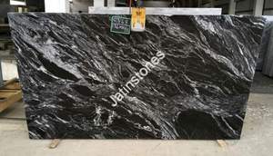 Dalle de granit noir Thunder à motif tourbillonnant naturel pour comptoir, marche d'escalier, revêtement mural, panneau extérieur et intérieur - Product Image 2