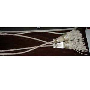 Borlas Decorativas Personalizadas de un Solo Color con Logotipo en Rayón, Adorno Popular OEM para Decoración de Cortinas y Prendas, Hechas de Algodón y Poliéster - Product Image 1