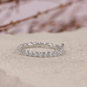 แหวนเพชรทรงกลมแบบ Eternity ประดับเพชรแล็บโกรว์ 10K 14K 18K Platinum 950 ยี่ห้อ Ellsa - แหวนแต่งงานสำหรับผู้หญิง เครื่องประดับเพชร - Product Image 1