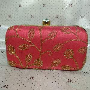 Mini bolsos de mano bordados de estilo chino para mujer, al por mayor precio de fábrica, bolsos de Metal para mujer, adornos de jardín - Product Image 5