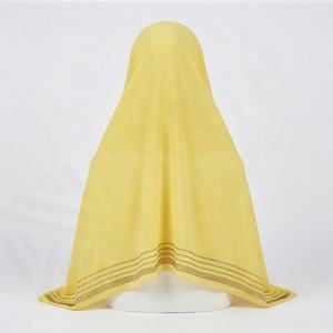 Pañuelo de gasa burbuja para mujer musulmana, chal pesado personalizado liso para damas, envolturas elegantes y suaves de calidad premium para moda modesta. - Product Image 2