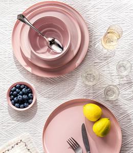 Ensemble d'assiettes et de bols en céramique rose poudré, finition brillante, design rond élégant, empilables, vaisselle durable pour une table moderne - Product Image 2