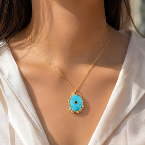 Collier élégant et minimaliste en or plaqué 18 carats avec pendentif en turquoise, chaîne classique pour femme, cadeau de mariage ou d'anniversaire pour elle - Product Image 2