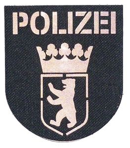 Patch de police thermocollant en tissu tissé et toile brodée pour uniformes et vêtements - Product Image 4