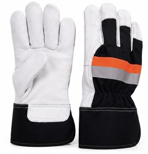 Gants MUBASHAR PRO GRIP en cuir international antidérapants, résistants à la chaleur, durables, respirants, avec manchette renforcée, personnalisables - Product Image 1