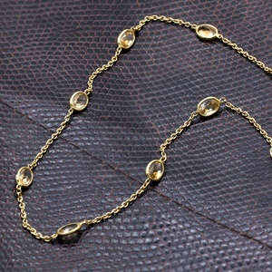 สร้อยคอเงินแท้ 925 ชุบทองคำขาวประดับพลอยซิทรินทรงรีธรรมชาติจาก Memoria Jewels ขายส่ง - Product Image 4