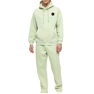 Conjunto deportivo ligero para hombre, ropa informal cómoda para correr al aire libre y uso diario. - Product Image 1