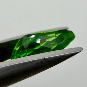 Gema suelta de tsavorita natural, corte pera, verde, 6.80x4 mm, 0.52 quilates, para la fabricación de joyas, piedra preciosa rara - Product Image 5