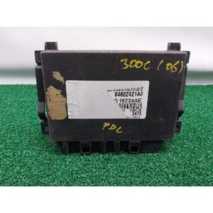 300 ECU y Módulos de Computación Usados 04602421AF - Product Image 1