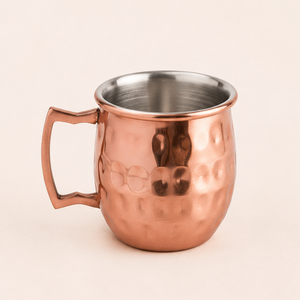 Taza Moscow Mule de Cobre Puro Hecha a Mano con Diseño Martillado y Asa Ergonómica de Latón, Vaso Metálico para Cócteles Fríos - Product Image 3