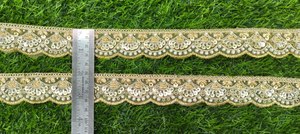 Encaje Elegante, Romántico y Ecológico, 100% Poliéster, Estilo Floral, con Bordado Intrincado, Creación JK - Product Image 3