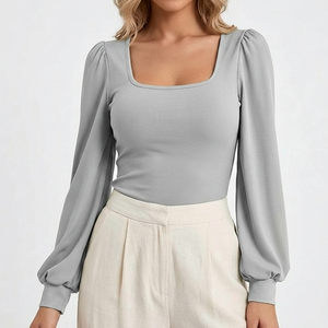 Haut de sport côtelé à col carré et manches bouffantes, tricoté ajusté à manches longues, respirant et flexible, avec poignets côtelés, personnalisable OEM, fabricant en gros - Product Image 2