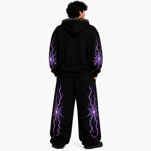 ชุดเซ็ตแทรคสูทพิมพ์ลายสีดำม่วงสำหรับผู้ชาย ยี่ห้อ Zavora เสื้อฮู้ดดี้ กางเกงทรงหลวม สไตล์สตรีทแวร์ ผ้าฝ้าย 100% มีเชือกผูกเอว ทรงหลวม ใส่ได้ในฤดูหนาว - Product Image 2