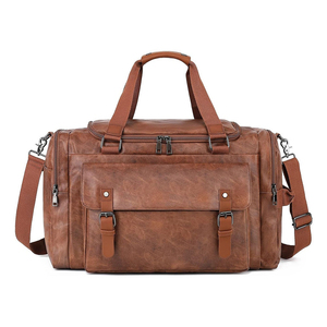 Bolsa de viaje de lujo para hombre, de cuero genuino, con forro de poliéster, acabado grueso Crazy Horse, cierre de cremallera. - Product Image 1
