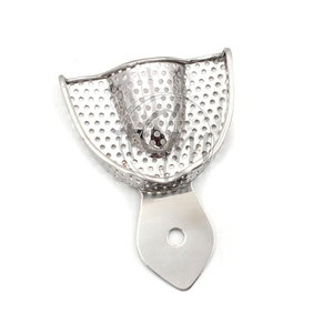 Bandejas de Impresión Dental Premium de Acero Inoxidable con Diseño Perforado para Moldeo Preciso, Uso en Laboratorio de Ortodoncia - Product Image 3