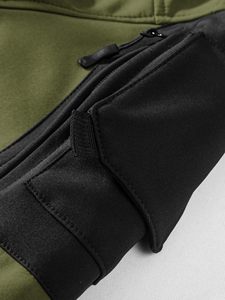 Veste Softshell Personnalisée pour Homme – Imperméable, Respirante, Coupe-Vent, en Polaire – Idéale pour le Voyage, la Chasse, Vente en Gros, Marque Privée - Product Image 6