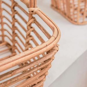 Panier de rangement en rotin naturel de haute qualité, idéal pour les paniers à linge et les porte-revues, disponible en plusieurs tailles, provenant d'Inde. - Product Image 3