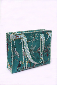 Quilted Cotton Tote <b>Bag</b> Printed Animal and Palm <b>Tree</b> Pattern Zipper Shoulder Handbag for Travel Shopping Beach. - Product Image 4