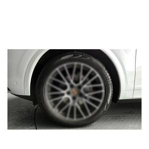 Porsche Cayenne 3.0 Coupé 2024, 63,494 km, Volante a la Izquierda, Caja de Cambios Automática, Asientos de Cuero con Cámara Trasera - Product Image 5