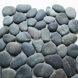Pierre de galet noire rectifiée naturelle, durable, moderne, pour l'aménagement paysager extérieur et de jardin, décorative - Product Image 4