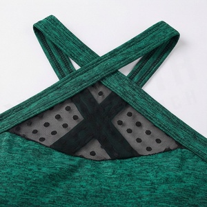 Conjunto de yoga verde de 2 piezas para mujer, sujetador deportivo con tiras cruzadas y leggings largos - Product Image 4
