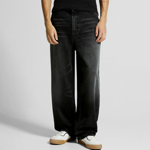 Jean en denim déchiré taille mi-haute coupe droite ample et large pour homme, style streetwear décontracté, en coton de haute qualité - Product Image 1