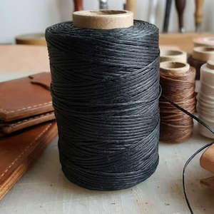 ด้ายถักเคลือบแว็กซ์แบบแบน เป็นมิตรกับสิ่งแวดล้อม 100% โพลีเอสเตอร์ สำหรับพันมอเตอร์ - Product Image 1