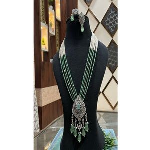 Elegante Juego de Collar y Aretes Kundan Moissanite Chapado en Oro de Primera Calidad, Regalo para Boda, Compromiso, Fiesta, Uso Tradicional - Product Image 1