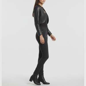 Black PU <b>Leather</b> Stand Collar Cropped <b>Blazer</b> Full Sleeve Minimalist Women's <b>Jacket</b> Autumn Style - Product Image 3