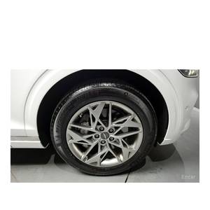 Genesis GV70 2.5T 2024/5, Gasolina, Tracción en las Cuatro Ruedas, 19,776 km, Volante a la Izquierda, Caja de Cambios Automática, Asientos de Cuero, Cámara Trasera - Product Image 5