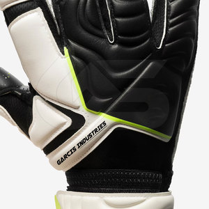 Sustainable High Quality Genuine <b>Leather</b> <b>Football</b> Outdoor Waterproof Non-Slip Goalkeeper Gloves New Style Unique Design - Product Image 6