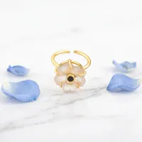 Cincin ukiran gaya punk kristal kuarsa batu permata bentuk bunga, dapat diatur, untuk wanita, berlapis emas 18K, perhiasan kuningan dengan setting cakar
