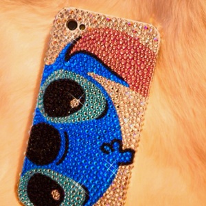 Funda de Teléfono Móvil Hecha a Mano con Cuentas Bordadas y Crochet Plateado y Dorado para Mujer, Personalizada y Elegante - Product Image 6