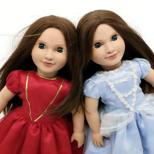 Ensemble de 2 robes de princesse en satin personnalisées pour poupées de 18 pouces, robe longue rouge avec bordure dorée et dentelle bleu clair - Product Image 6