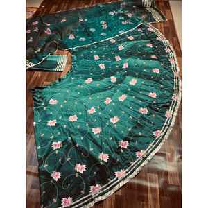 Lehenga Choli Impression numérique Designer Vêtements de performance élégants - Product Image 1