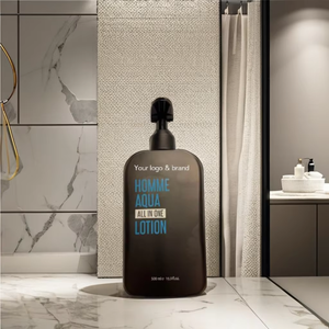 Apaiser, hydrater et raffermir. Une formule rafraîchissante en gel aqueux conçue pour l'homme moderne. Hydratation non collante 24h/24 et 7j/7 après le rasage - Product Image 1