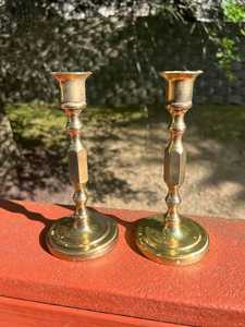 Portavelas de Latón Sólido Hecho a Mano, Ecológico y Duradero, de Calidad de Exportación al por Mayor, Decoración para el Hogar, Pascua, Bodas, Metal Dorado, por UO - Product Image 1