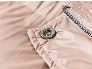 Abrigo Acolchado Impermeable de Invierno para Mujer, 100% Premium, con Capucha, Cinturón y Diseño Oversize, Chaqueta Acolchada Tipo Parka - Product Image 4