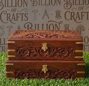 Caja Rectangular de Madera de Palisandro Grabada a Mano de Lujo con Herrajes de Latón, Contenedor de Presentación de Regalos Premium para Decoración del Hogar - Product Image 3