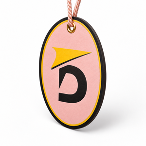 Etiquetas colgantes impresas personalizadas con diseño nítido, material de papel resistente y acabado impecable para prendas de moda y mercancía. - Product Image 5