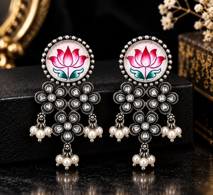 Pendientes Colgantes de Cúpula con Zirconia y Bisel de Latón Antiguo Plateado al por Mayor, 6.5cm, Joyería de Boda para Mujer, Regalo a Granel - Product Image 4
