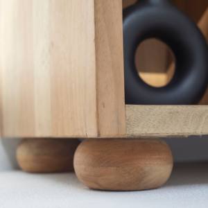 Estante de Exhibición de Madera Vandana Merino Arista, Diseño Moderno y Minimalista de Almacenamiento en Madera Sólida - Product Image 6