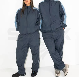 Conjunto de Chaqueta y Pantalón Deportivo de Nailon Personalizado para Hombre, Cortavientos, Transpirable, para Invierno, con Reflectante Frontal Personalizado - Product Image 1