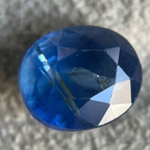 Zafiro azul natural facetado de 7x6 mm, zafiro azul ovalado de las minas de Ceilán, zafiro azul de Sri Lanka. - Product Image 1