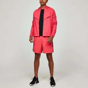 Conjunto Deportivo Casual de Dos Piezas para Hombre: Chaqueta Cortavientos de Nylon con Cremallera y Pantalones Cortos Jogger, Tallas Grandes - Product Image 1
