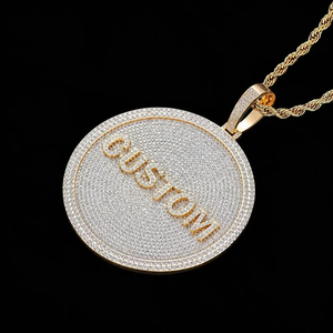 Pendentif rond personnalisé en argent avec lettres 3D serties de moissanite, collier avec nom personnalisé, cadeau de luxe, alphabet personnalisé serti de pierres - Product Image 2